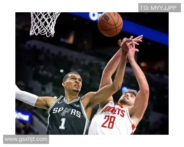 火箭队与马刺队精彩对决视频直播全程回顾与分析