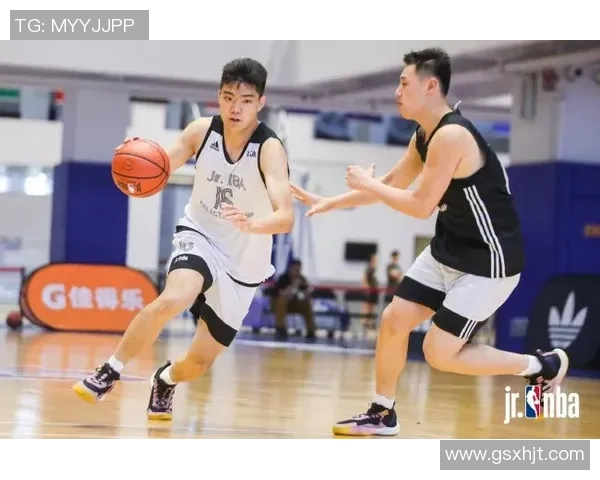 田宇翔的成长之路：从青涩少年到职场精英的蜕变历程